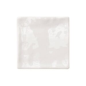 White electrical wall switch cover plate for home wiring and electrical safety. Durable, easy to install, and perfect for bathroom, kitchen, or living room electrical outlets. Ideal for home renovation projects.