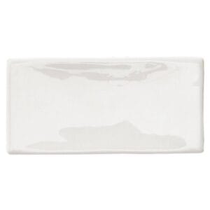 Shower soap dish holder with sleek ceramic design, perfect for bathroom organization and modern decor. Durable, easy to clean, and ideal for adding functionality to your shower space.